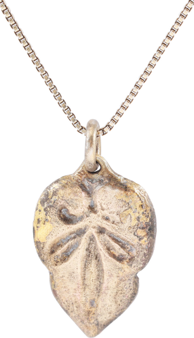 VIKING HEART PENDANT NECKLACE, C. 950-1050 AD - Fagan Arms