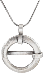 VIKING PROTECTIVE BROOCH, 850-1050 AD - Fagan Arms