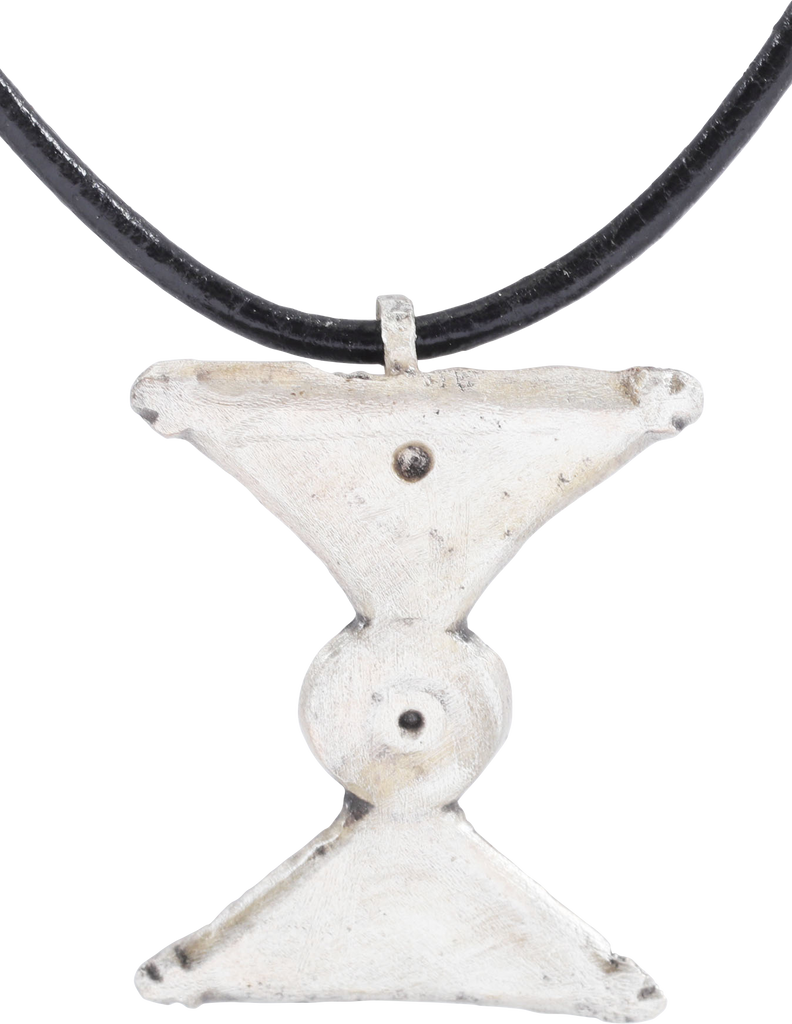 ROMAN LEGIONARY’S SWORD BELT MOUNT NECKLACE, EARLY-MID 4TH CENTURY AD - Fagan Arms