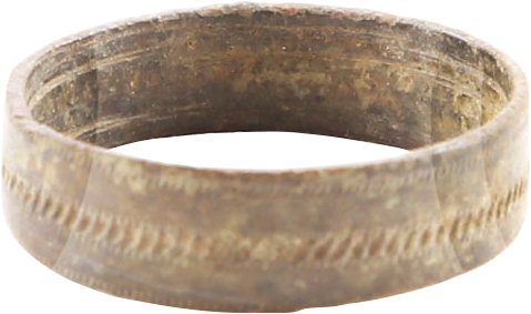 ANCIENT VIKING WEDDING RING, SIZE 9 1/4 - Fagan Arms