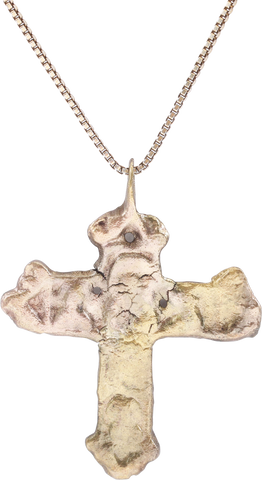 FINE EUROPEAN CHRISTIAN CROSS NECKLACE, 17TH-18TH CENTURY - Fagan Arms