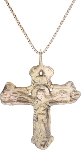 FINE EUROPEAN CHRISTIAN CROSS NECKLACE, 17TH-18TH CENTURY - Fagan Arms