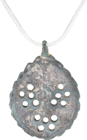 ROMAN SILVERED PENDANT NECKLACE, 1ST-4TH CENTURY AD - Fagan Arms