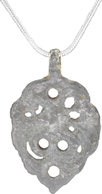 ROMAN SILVERED PENDANT NECKLACE, 1ST-4TH CENTURY AD - Fagan Arms