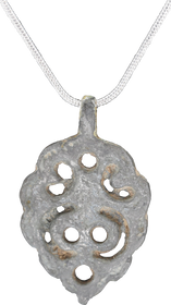 ROMAN SILVERED PENDANT NECKLACE, 1ST-4TH CENTURY AD - Fagan Arms