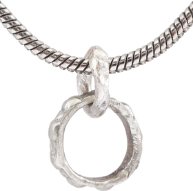 VIKING BEARD RING NECKLACE, 9TH-11TH CENTURY - Fagan Arms