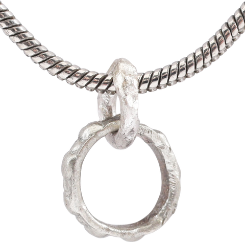 VIKING BEARD RING NECKLACE, 9TH-11TH CENTURY - Fagan Arms