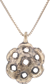 ROMAN WHEEL OF FORTUNE AMULET NECKLACE, 5TH-7TH CENTURY AD - Fagan Arms