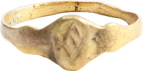 LATE MEDIEVAL WOMAN'S FASHION RING, SIZE 6 1/2 - Fagan Arms