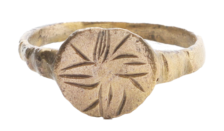 EUROPEAN CHRISTIAN RING, 1400-1600, SIZE 10 1/4 - Fagan Arms