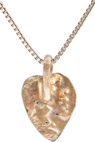VIKING HEART PENDANT NECKLACE, C.750-850 AD - Fagan Arms
