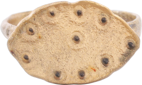 MEDIEVAL ANGLO-SAXON (ENGLISH) RING, 7TH-9TH CENTURY AD, SIZE 9 - Fagan Arms