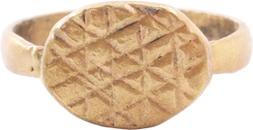 MEDIEVAL EUROPEAN MAN’S RING C.6TH-10TH CENTURY AD, SIZE 10 ¼ - Fagan Arms