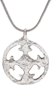 CRUSADER'S CROSS PENDANT NECKLACE, 11TH-13TH CENTURY - Fagan Arms