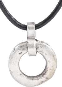 CELTIC PROSPERITY RING NECKLACE, C.400-100 BC - Fagan Arms