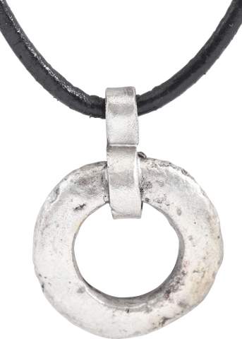 CELTIC PROSPERITY RING NECKLACE, C.400-100 BC - Fagan Arms