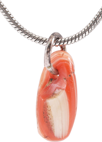 PRECOLUMBIAN STONE PENDANT NECKLACE, C.500-1600 AD - Fagan Arms