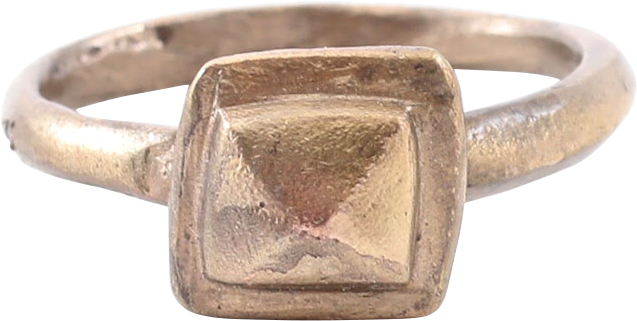 FINE ROMAN PROSTITUTE'S RING, C.100-300 AD, SIZE 5 1/2 - Fagan Arms