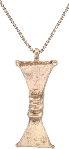 FINE ROMAN LEGIONARY’S SWORD BELT MOUNT NECKLACE MID-LATE 4TH CENTURY AD - Fagan Arms
