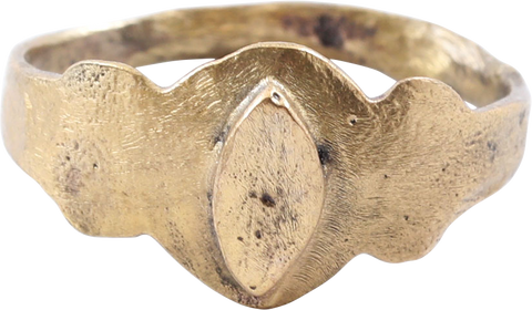 LATE MEDIEVAL WOMAN'S FASHION RING, SIZE 9 - Fagan Arms