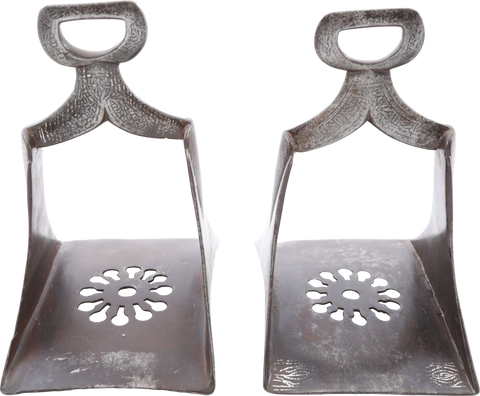 PAIR OF MOROCCAN STIRRUPS, 19TH CENTURY - Fagan Arms