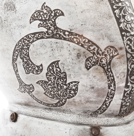 A FINE SOUTH GERMAN BREASTPLATE C.1560 FOR THE FOOT TOURNAMENT - Fagan Arms