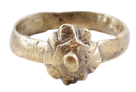 FINE ROMAN PROSTITUTE'S RING, C.100-300 AD, SIZE 4 ½ - Fagan Arms