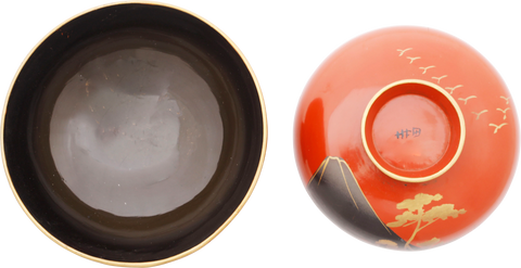 JAPANESE LACQUER BOWL WITH MOUNT FUJI, C.1880-90 - Fagan Arms