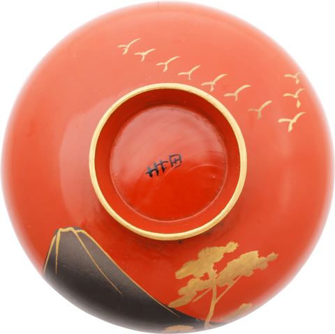 JAPANESE LACQUER BOWL WITH MOUNT FUJI, C.1880-90 - Fagan Arms