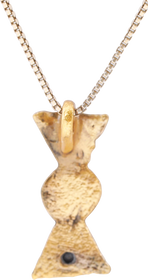 ROMAN LEGIONARY’S SWORD BELT MOUNT NECKLACE, 4TH CENTURY AD - Fagan Arms