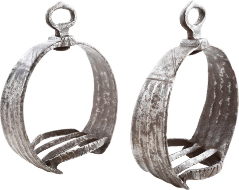 PAIR OF GERMAN “MAXIMILION” STIRRUPS C.1510-30 - Fagan Arms