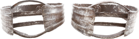 PAIR OF GERMAN “MAXIMILION” STIRRUPS C.1510-30 - Fagan Arms