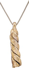 RARE VIKING WOMAN WARRIOR’S BRACELET PENDANT NECKLACE, 10th-11th CENTURY AD - Fagan Arms