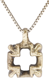 EUROPEAN LADY’S ARMORIAL PENDANT C.1600-1750 - Fagan Arms