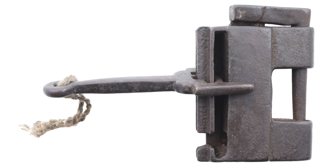 RARE 18TH CENTURY JAPANESE PADLOCK - Fagan Arms