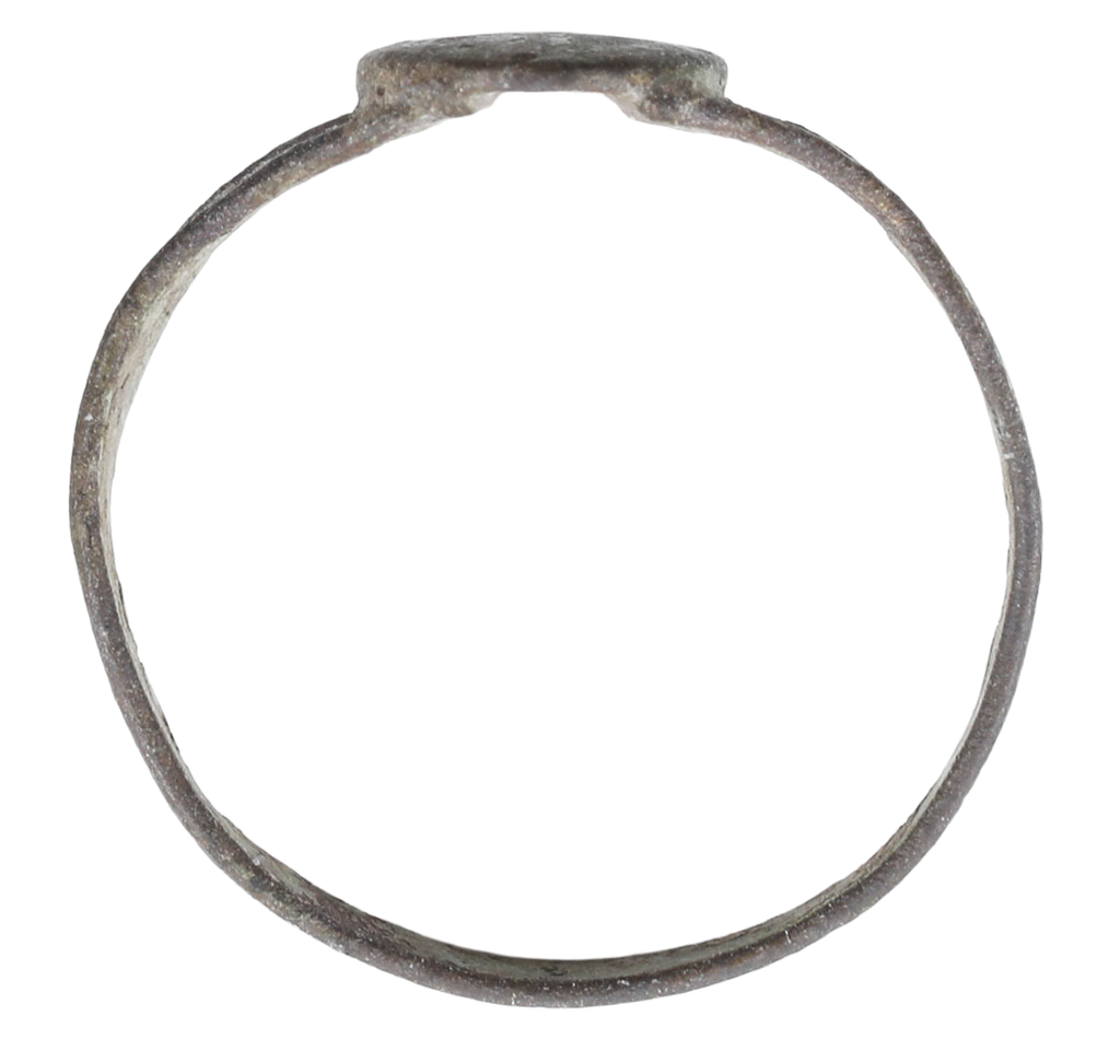 COLONIAL AMERICAN LADY’S RING C.1750. SIZE 6 ¾ - Fagan Arms