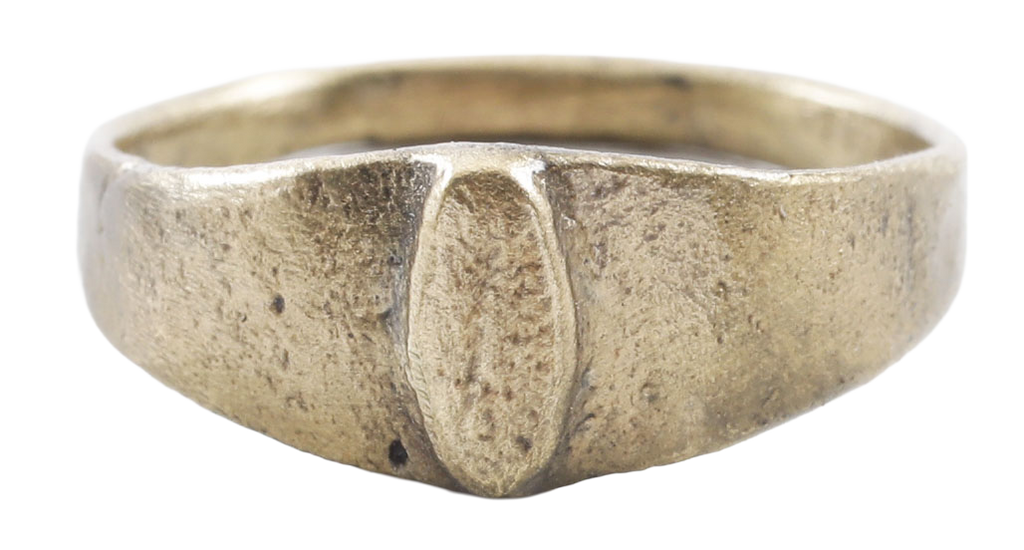 LATE MEDIEVAL WOMAN'S FASHION RING, SIZE 6 - Fagan Arms