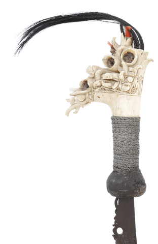 DAYAK HEADHUNTER’S SWORD, MANDAU - Fagan Arms