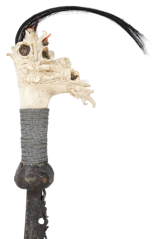 DAYAK HEADHUNTER’S SWORD, MANDAU - Fagan Arms