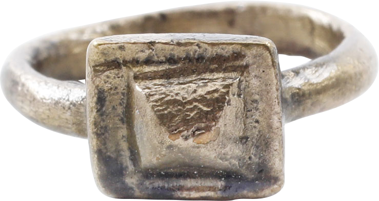 FINE ROMAN PROSTITUTE'S RING, C.100-300 AD, SIZE 1 ¾ - Fagan Arms