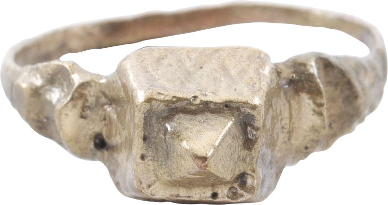 FINE ROMAN PROSTITUTE'S RING, C.100-300 AD, SIZE 10 - Fagan Arms