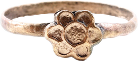 ENGLISH SWEETHEART OR WEDDING RING, TUDOR PERIOD, SIZE 8 ½ - Fagan Arms
