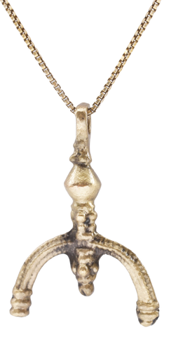 VIKING LUNAR PENDANT NECKLACE, 9th-10th CENTURY - Fagan Arms