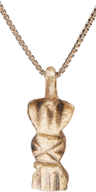 ROMAN LEGIONARY’S SWORD BELT MOUNT NECKLACE, MID-LATE 4TH CENTURY AD - Fagan Arms