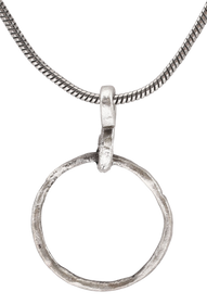 VIKING BEARD RING NECKLACE, 9TH-11TH CENTURY - Fagan Arms