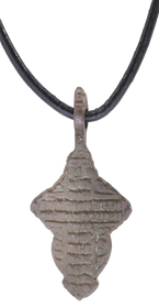EASTERN EUROPEAN CHRISTIAN CROSS NECKLACE 17TH-18TH CENTURY - Fagan Arms