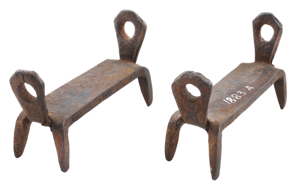 PAIR 18TH CENTURY COLONIAL AMERICAN CRAMPONS (ICE CREEPERS) - Fagan Arms