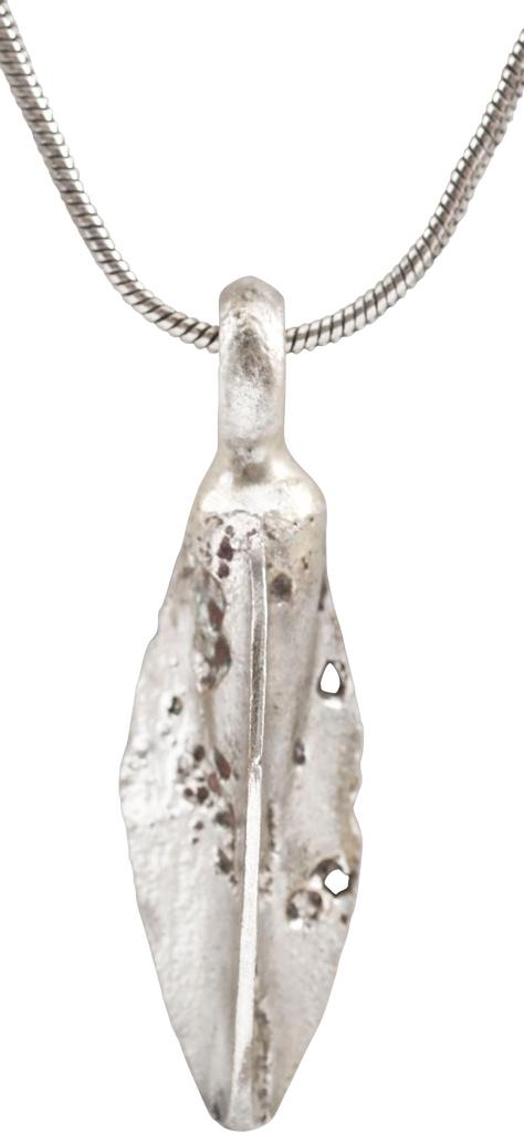 FINE GREEK ARROWHEAD PENDANT NECKLACE, C. 8th-3rd CENTURY BC - Fagan Arms