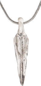 GREEK BRONZE ARROWHEAD PENDANT NECKLACE, HELLENISTIC, 300 - 100 BC - Fagan Arms