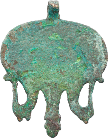 LATE GOTHIC EUROPEAN KNIGHT’S BRIDLE PENDANT 15TH-16TH CENTURY. - Fagan Arms